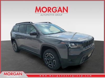 2026 Jeep Cherokee Laredo in Gray — front three-quarter view