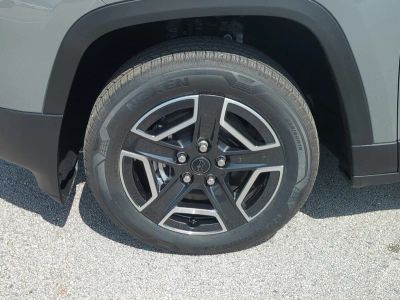 2026 Jeep Cherokee — photo 11 view