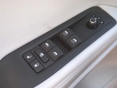 2026 Jeep Cherokee — photo 24 view