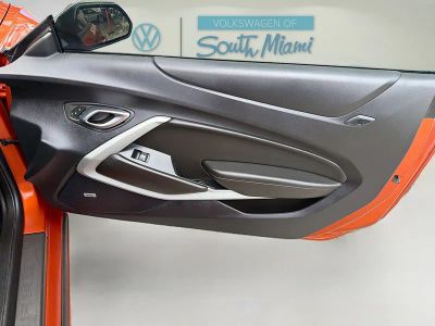 2023 Chevrolet Camaro — photo 32 view