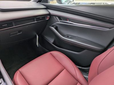 2026 Mazda Mazda3 - Photo 14