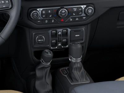 2026 Jeep Wrangler — photo 24 view