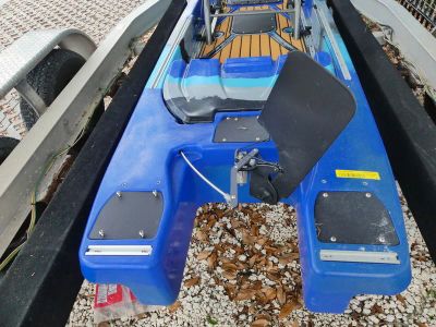 2023 Kaku Guru 14 Ft Micro Skiff Kayak — detail view