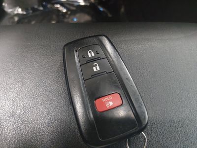 2024 Toyota RAV4 - Photo 15