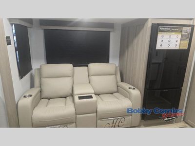 2026 Forest River RV Rockwood Ultra Lite - Photo 12