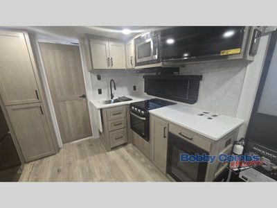 2026 Forest River RV Rockwood Ultra Lite - Photo 13