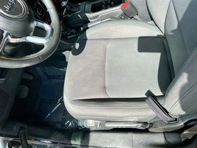 2022 Jeep Wrangler — photo 20 view