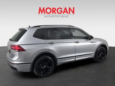 2024 Volkswagen Tiguan — detail view