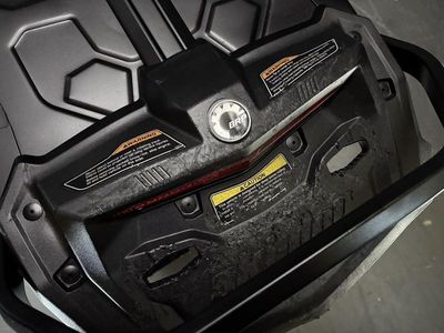 2024 Ski-Doo Summit Adrenaline with Edge Package Rotax 850 E-TEC 154 SS H_Al Powder 3 - Photo 12