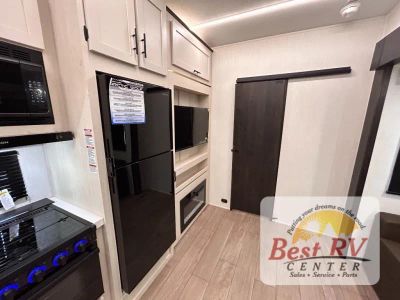 2026 Forest River RV Cherokee Arctic Wolf - Photo 32