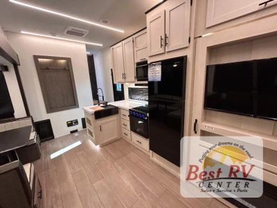 2026 Forest River RV Cherokee Arctic Wolf - Photo 43