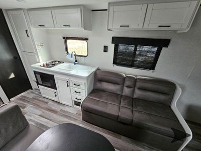 2026 Jayco Jay Flight SLX — photo 12 view