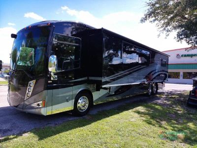 2014 Itasca Ellipse — rear three-quarter view