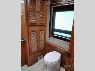 2014 Itasca Ellipse — photo 45 view