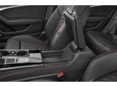 2026 Audi RS 6 Avant — photo 11 view