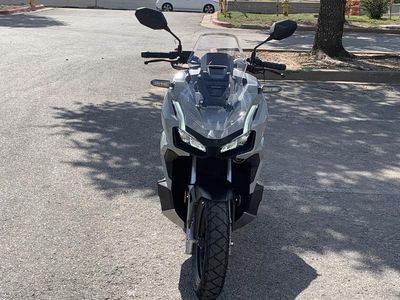 2026 Honda ADV160 - Photo 3