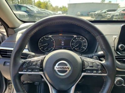 2019 Nissan Altima — photo 16 view
