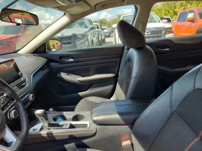 2019 Nissan Altima — photo 11 view