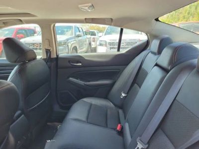2019 Nissan Altima — photo 26 view