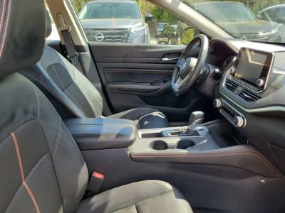 2019 Nissan Altima — photo 32 view
