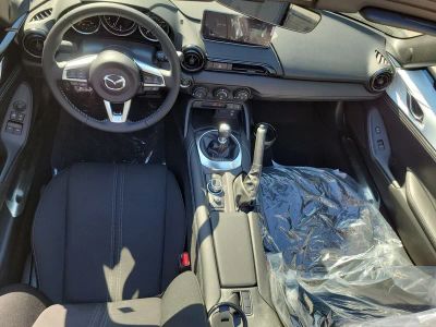 2026 Mazda MX-5 Miata — photo 12 view