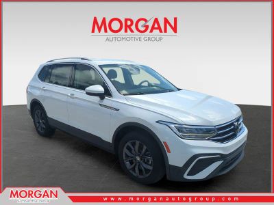 2022 Volkswagen Tiguan 2.0T SE in White — front three-quarter view