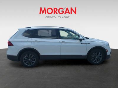 2022 Volkswagen Tiguan — interior view