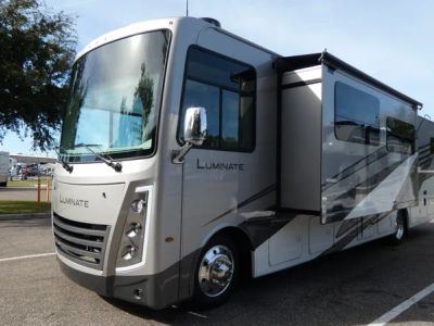 2026 Thor Motor Coach Luminate - Photo 2