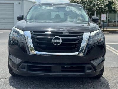 2024 Nissan Pathfinder — interior view