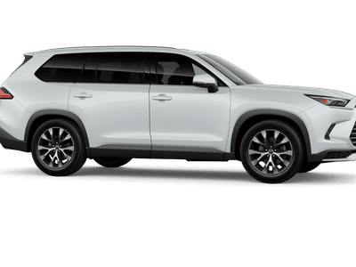 2026 Toyota Grand Highlander Hybrid - Photo 13