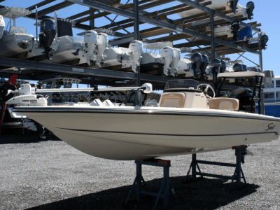 2025 Scout 177 Sport — front three-quarter view