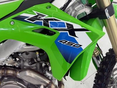 2026 Kawasaki KX450 - Photo 11