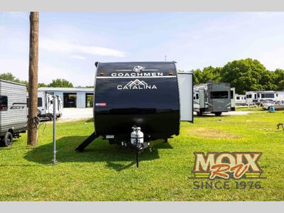 2026 Coachmen RV Catalina Summit Series 7 - Photo 3