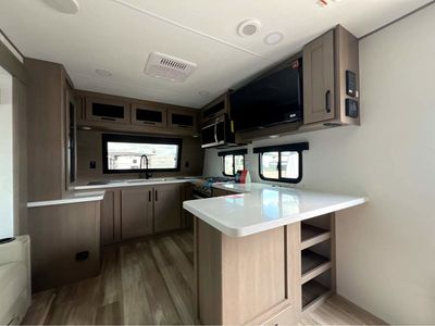 2026 Grand Reflection Travel Trailer - Photo 8