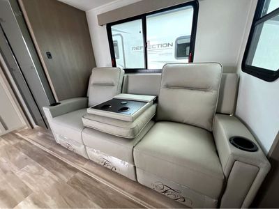 2026 Grand Reflection Travel Trailer - Photo 7