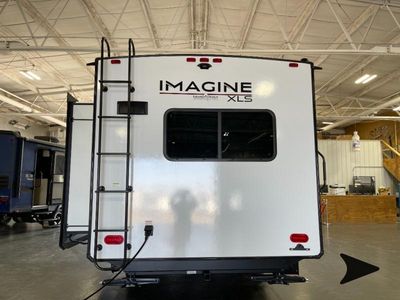 2026 Grand Design Imagine XLS - Photo 6