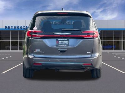 2023 Chrysler Pacifica — detail view