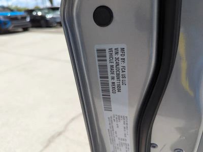 2022 Jeep Compass — photo 33 view