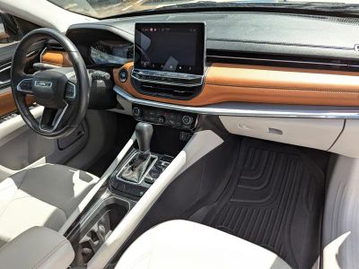 2022 Jeep Compass — photo 11 view