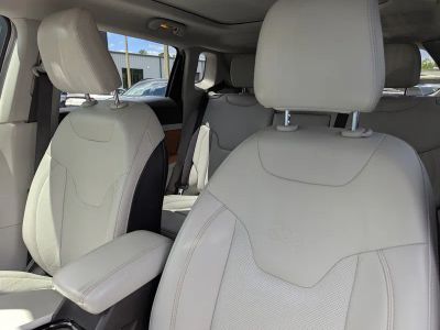 2022 Jeep Compass — photo 21 view