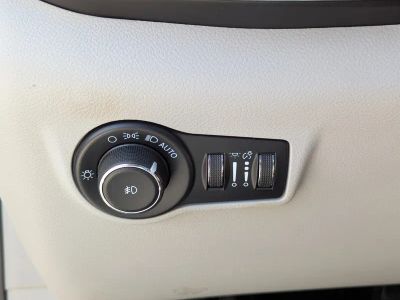2022 Jeep Compass — photo 28 view