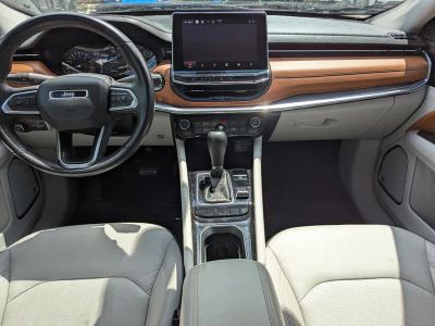 2022 Jeep Compass — photo 12 view