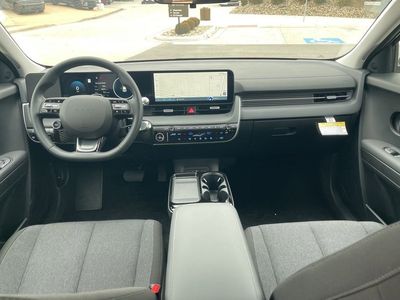 2026 Hyundai IONIQ 5 - Photo 13