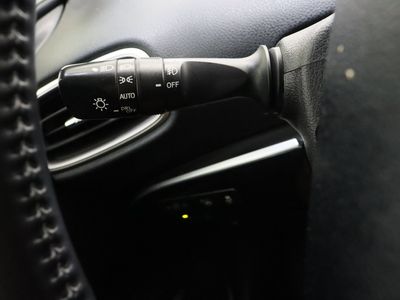 2020 Toyota Prius Prime FWD — photo 27 view