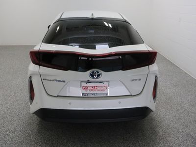 2020 Toyota Prius Prime FWD — photo 8 view