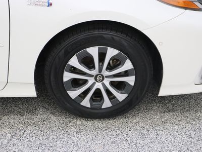 2020 Toyota Prius Prime FWD — detail view