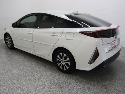 2020 Toyota Prius Prime FWD — photo 9 view