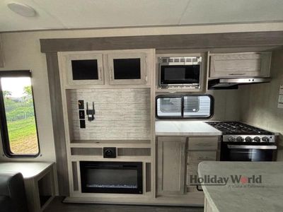 2023 Coachmen Catalina Legacy - Photo 10