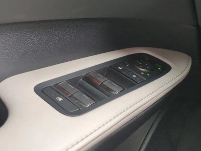 2024 Lexus RX — photo 27 view