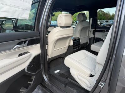 2026 Jeep Grand Wagoneer — photo 29 view
